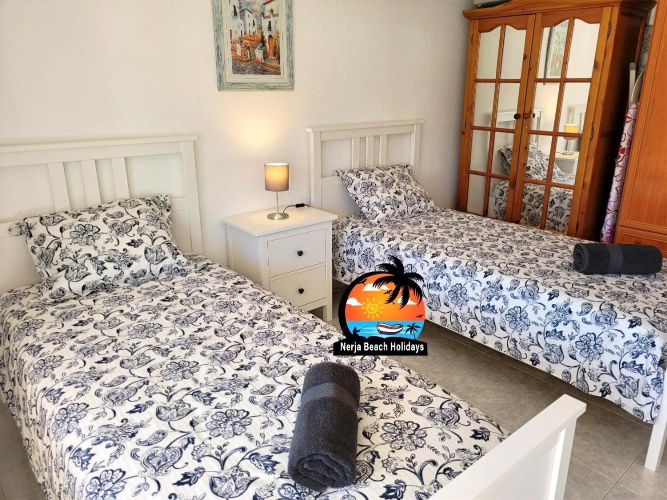 Apartment 2 Bedroom - Coronado *